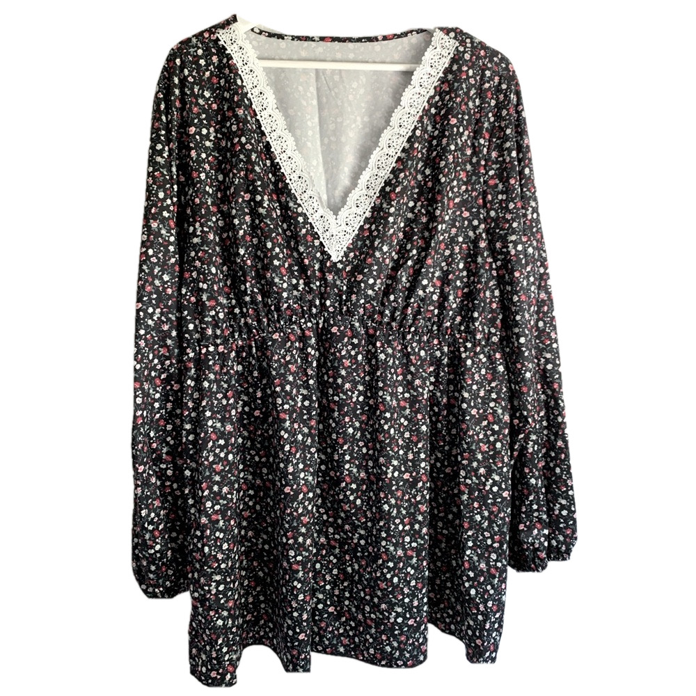 Floral V-Neck Blouse with White Lace Trim
